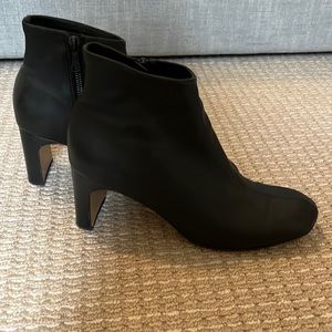 Rag & Bone black square toe booties- hardly worn!